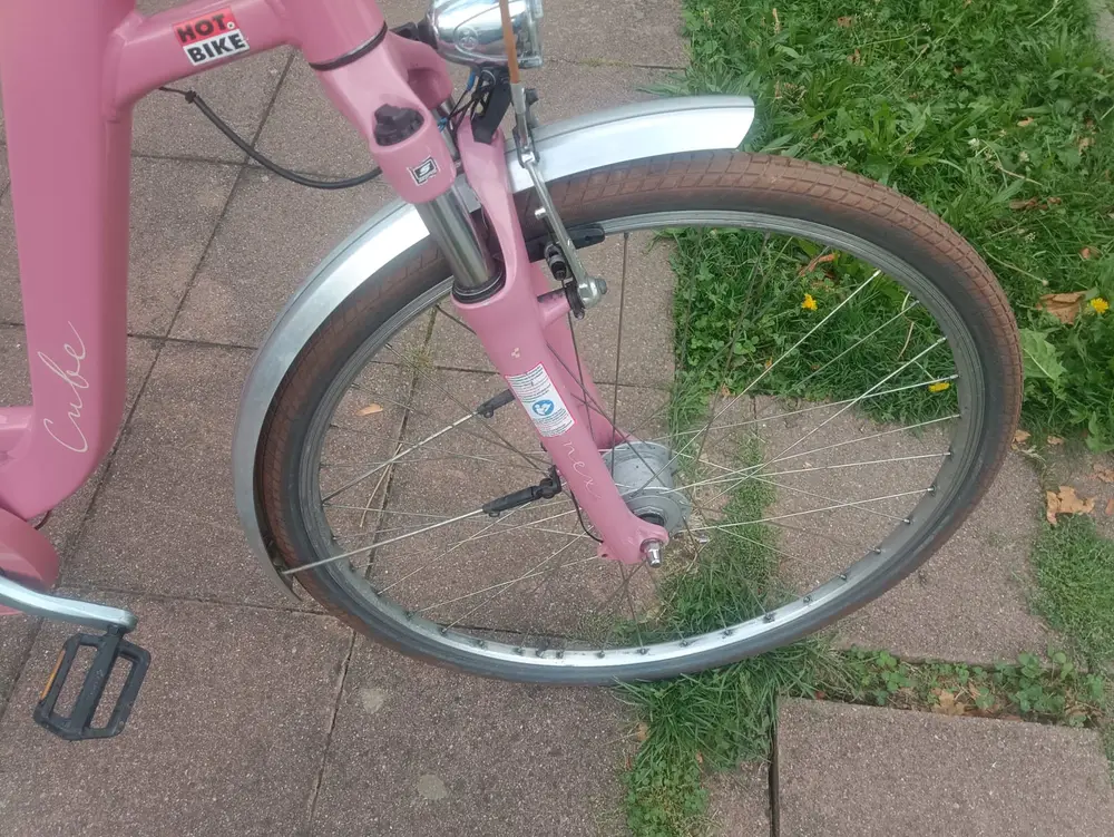 A5 - 28 Zoll Cube Fahrrad. 8 Gänge. 53 Site. Nabendynamo – 4